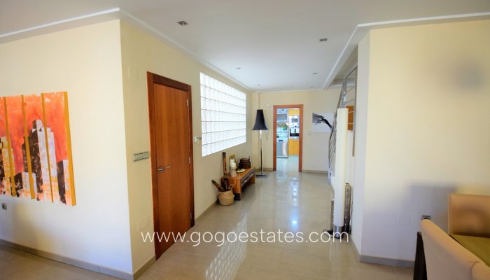 Te koop - Huis - Stadswoning - Guardamar del Segura - Guardamar del Segura Centro