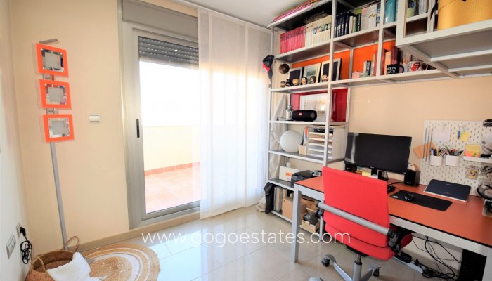 Te koop - Huis - Stadswoning - Guardamar del Segura - Guardamar del Segura Centro