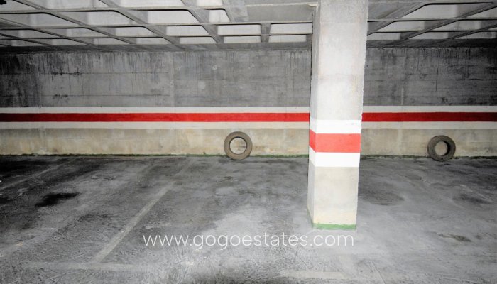 Te koop - Commercieel - Garage - Guardamar del Segura - Guardamar del Segura Centro