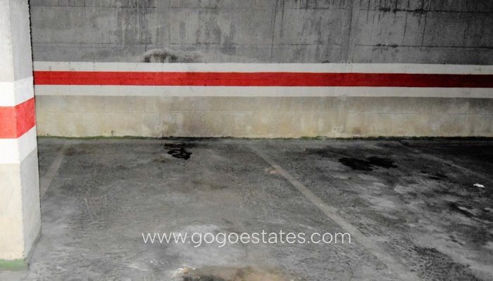 Te koop - Commercieel - Garage - Guardamar del Segura - Guardamar del Segura Centro