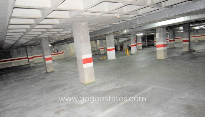 Te koop - Commercieel - Garage - Guardamar del Segura - Guardamar del Segura Centro
