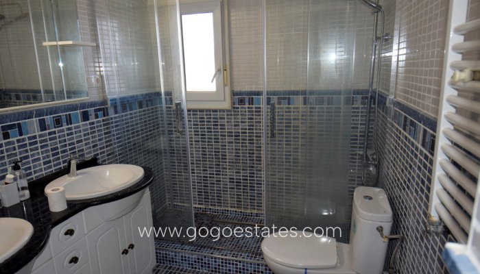 Te koop - Huis - Vrijstaande Villa - Guardamar del Segura - Guardamar del Segura Centro