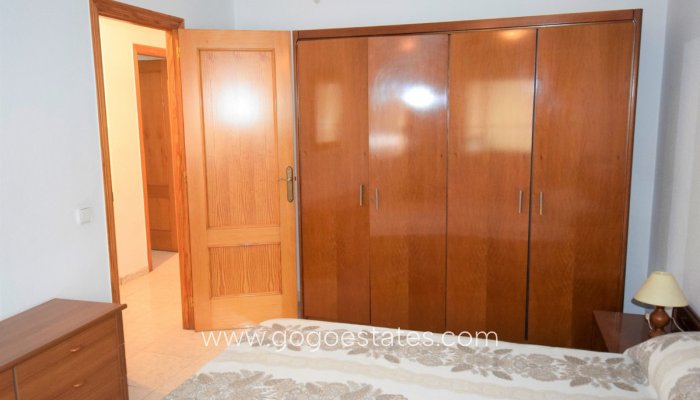 Te koop - Huis - Stadswoning - Almoradi - Almoradi Centro