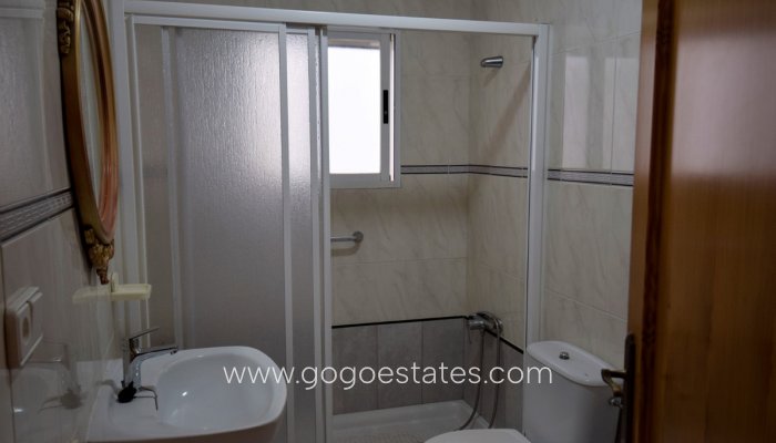 Te koop - Huis - Stadswoning - Almoradi - Almoradi Centro