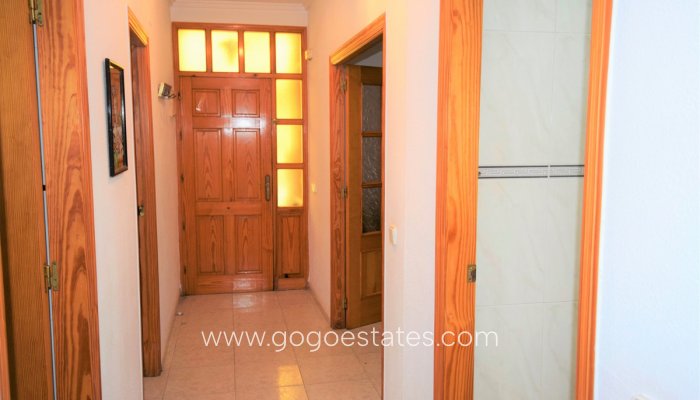 Te koop - Huis - Stadswoning - Almoradi - Almoradi Centro