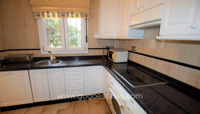 Te koop - Huis - Vrijstaande Villa - Guardamar del Segura - Guardamar del Segura Centro