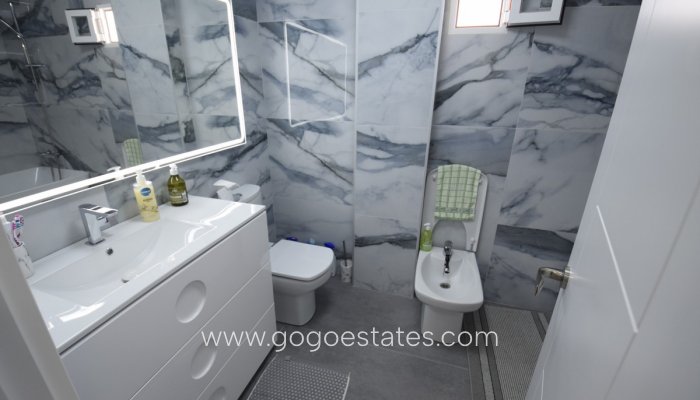 Te koop - Appartement - Appartement op de middelste verdieping - Guardamar del Segura - Guardamar del Segura Centro