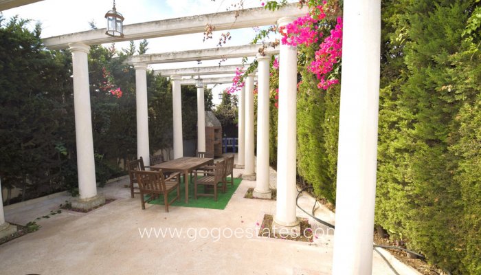 Te koop - Huis - Vrijstaande Villa - Torrevieja - Torrevieja Centro