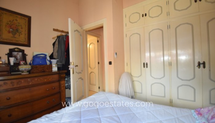 Te koop - Huis - Vrijstaande Villa - Torrevieja - Torrevieja Centro