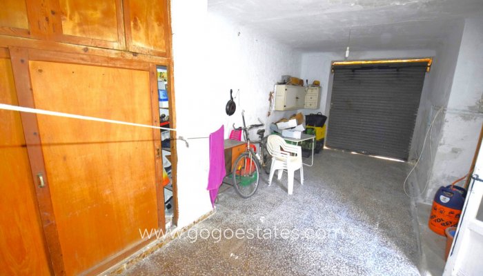 Te koop - Huis - Halfvrijstaande woning - Guardamar del Segura - Guardamar del Segura Centro