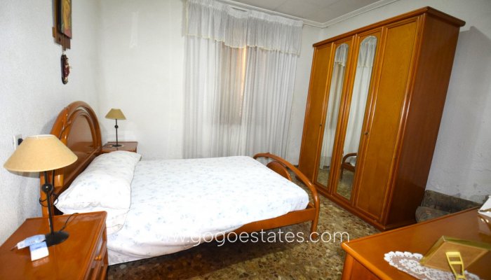 Te koop - Huis - Halfvrijstaande woning - Guardamar del Segura - Guardamar del Segura Centro