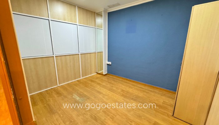 Te koop - Commercieel - Overig - Guardamar del Segura - Guardamar del Segura Centro