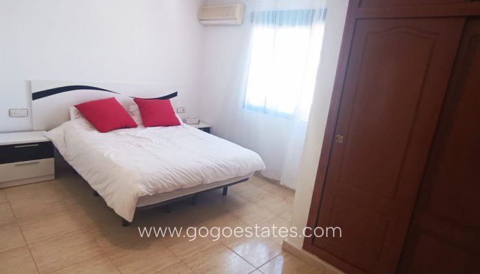 Te koop - Huis - Stadswoning - Torrevieja - Torrevieja Centro