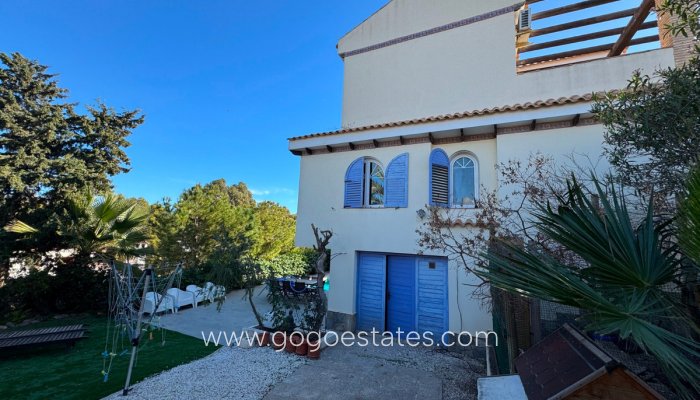 Te koop - Huis - Vrijstaande Villa - Orihuela - La Zenia