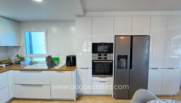 Te koop - Huis - Vrijstaande Villa - Orihuela - La Zenia