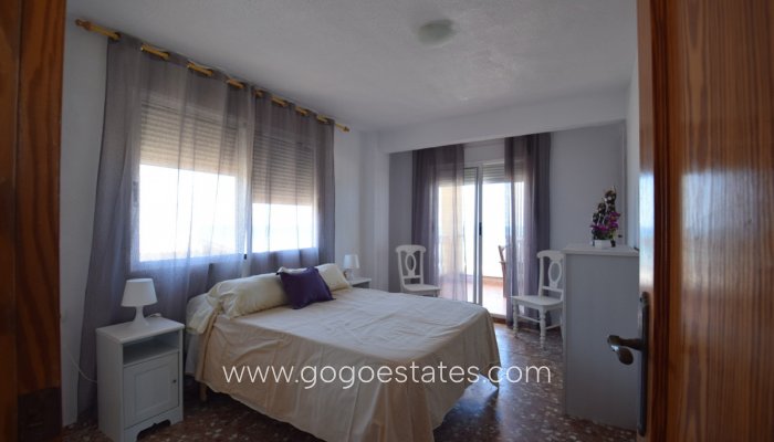 Te koop - Huis - Vrijstaande Villa - Guardamar del Segura - Guardamar del Segura Centro