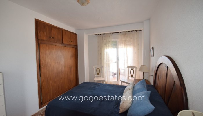 Te koop - Huis - Vrijstaande Villa - Guardamar del Segura - Guardamar del Segura Centro