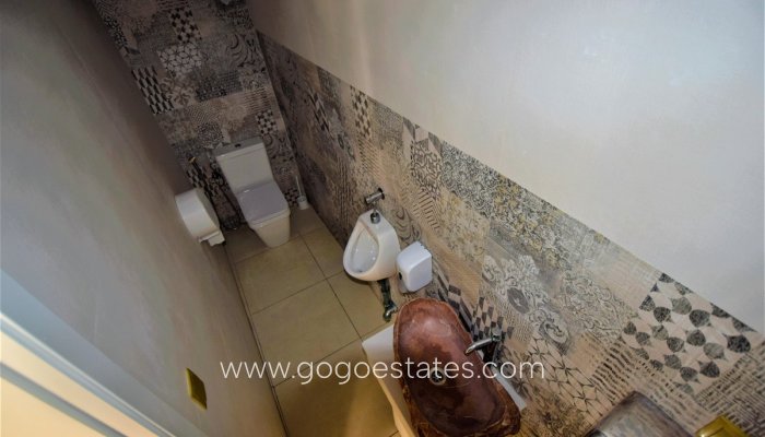 Te koop - Commercieel - Overig - Guardamar del Segura - Guardamar del Segura Centro