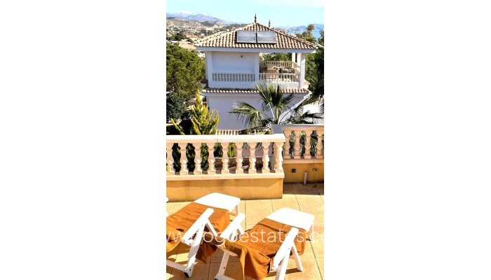 Te koop - Huis - Vrijstaande Villa - Campello - El Campello - Campello - El Campello Centro