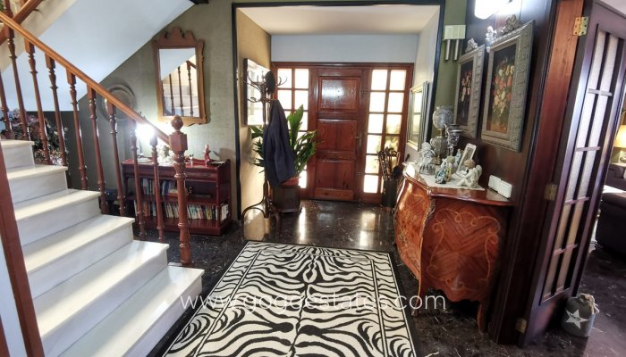 Te koop - Huis - Vrijstaande Villa - Pedreguer - Pedreguer Centro