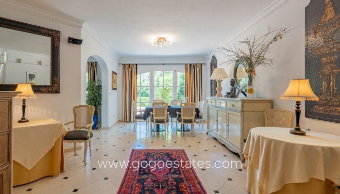 Te koop - Huis - Vrijstaande Villa - Sella