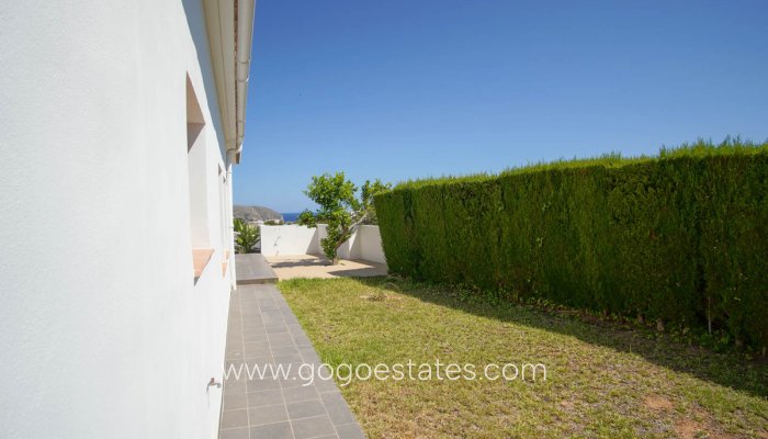 Te koop - Huis - Vrijstaande Villa - Teulada - Moraira