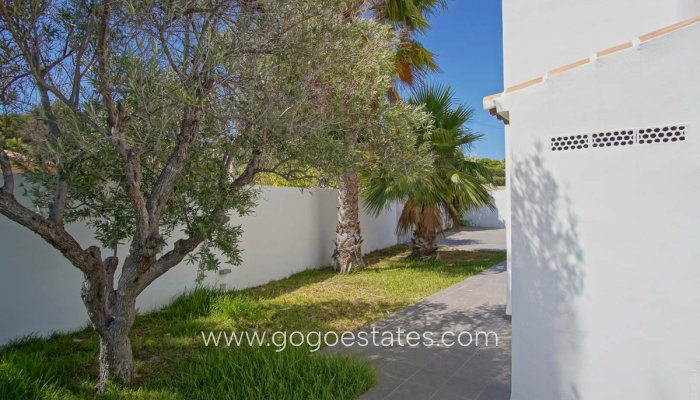 Te koop - Huis - Vrijstaande Villa - Teulada - Moraira