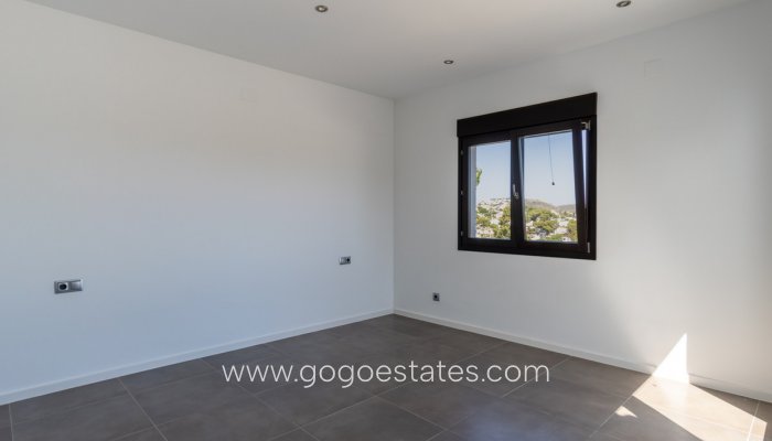 Te koop - Huis - Vrijstaande Villa - Teulada - Moraira