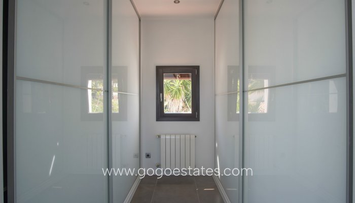 Te koop - Huis - Vrijstaande Villa - Teulada - Moraira