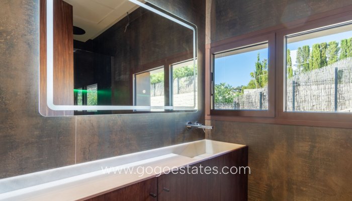 Te koop - Huis - Vrijstaande Villa - Benissa - Benissa Centro