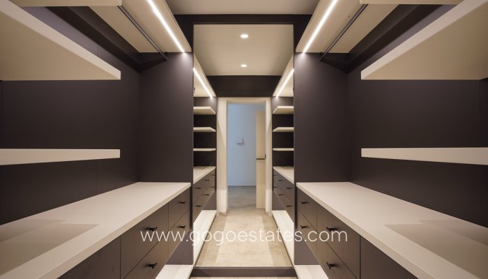 Te koop - Huis - Vrijstaande Villa - Benissa - Benissa Centro