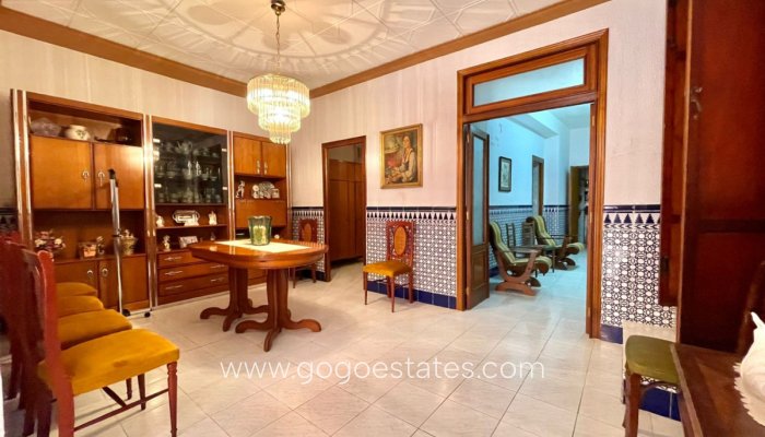 Te koop - Huis - Stadswoning - Pedreguer - Pedreguer Centro