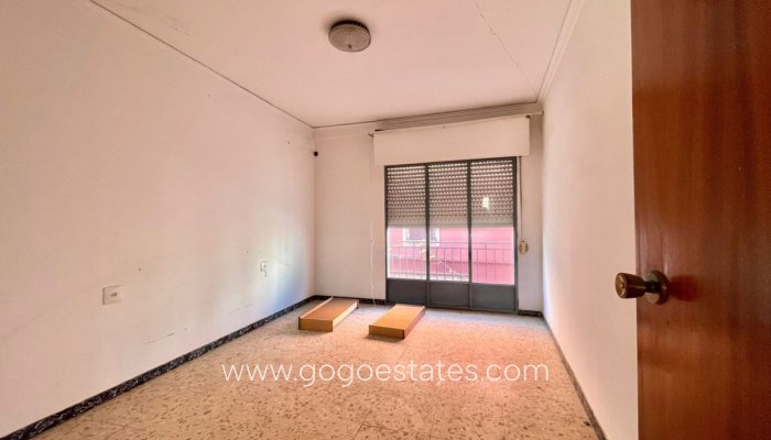 Te koop - Huis - Stadswoning - Pedreguer - Pedreguer Centro