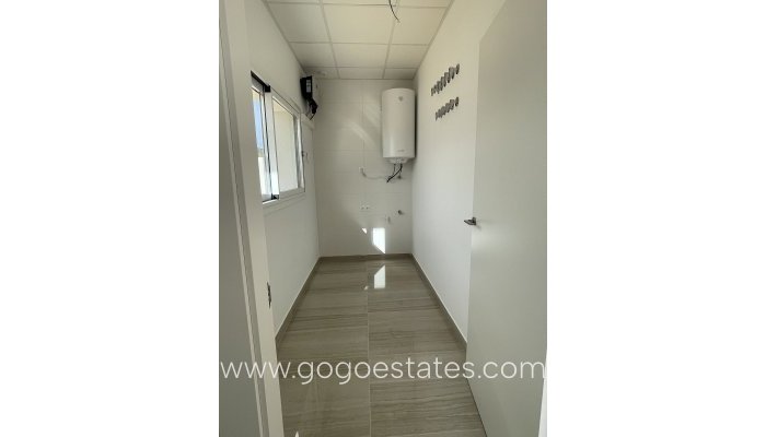 Te koop - Huis - Vrijstaande Villa - Salinas - Salinas Centro