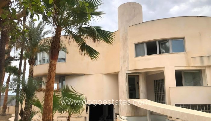 Te koop - Huis - Vrijstaande Villa - Elche - El Altet