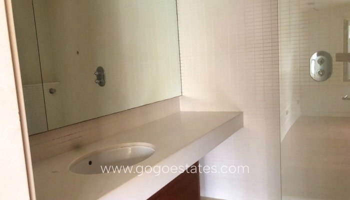 Te koop - Huis - Vrijstaande Villa - Elche - El Altet