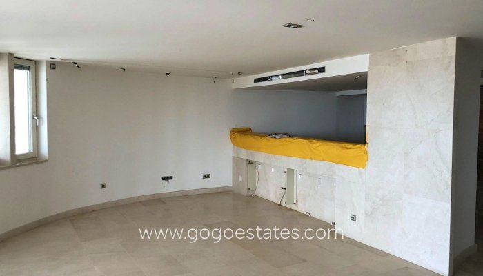 Te koop - Huis - Vrijstaande Villa - Elche - El Altet