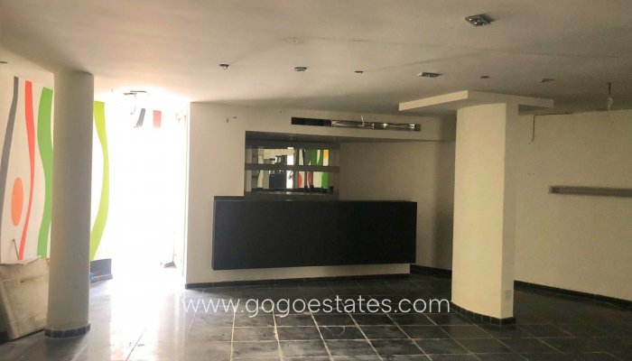 Te koop - Huis - Vrijstaande Villa - Elche - El Altet