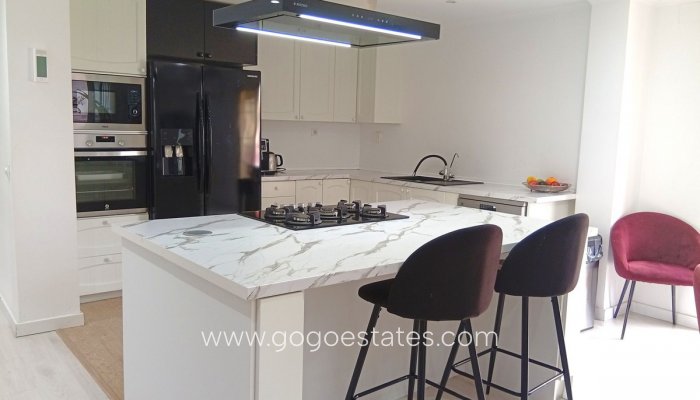 Te koop - Appartement - Appartement op de middelste verdieping - Alicante - Alicante Centro