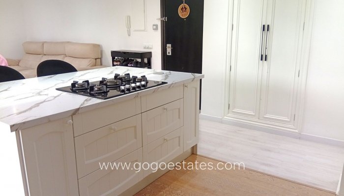 Te koop - Appartement - Appartement op de middelste verdieping - Alicante - Alicante Centro