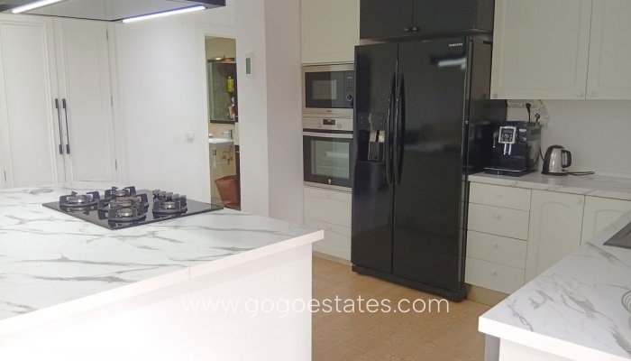 Te koop - Appartement - Appartement op de middelste verdieping - Alicante - Alicante Centro