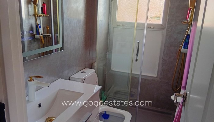 Te koop - Appartement - Appartement op de middelste verdieping - Alicante - Alicante Centro