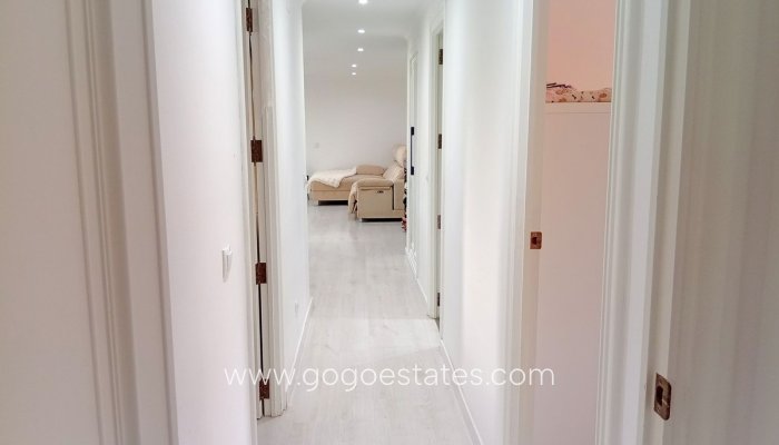 Te koop - Appartement - Appartement op de middelste verdieping - Alicante - Alicante Centro