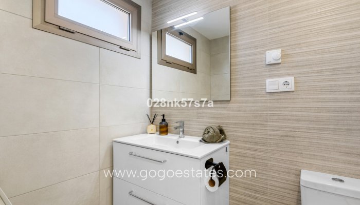 Te koop - Appartement - Appartement op de middelste verdieping - Orihuela - Orihuela Costa