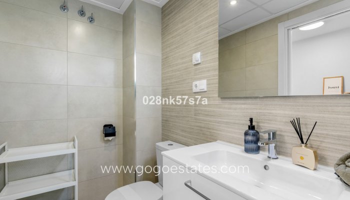 Te koop - Appartement - Appartement op de middelste verdieping - Orihuela - Orihuela Costa