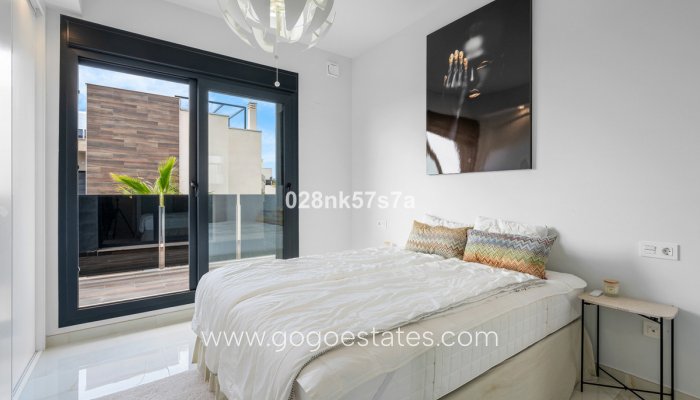 Te koop - Huis - Vrijstaande Villa - Orihuela - Lomas de Cabo Roig