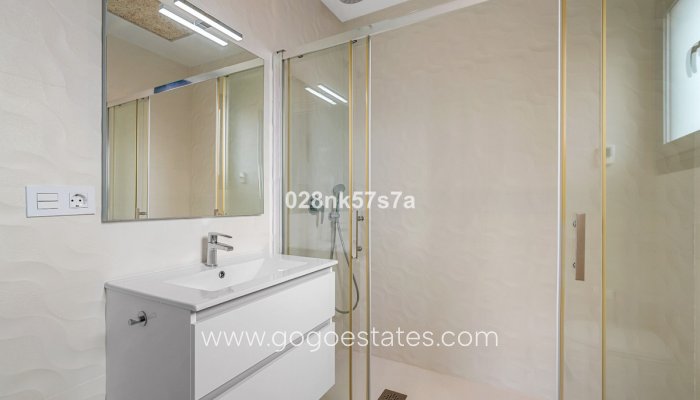 Te koop - Huis - Vrijstaande Villa - Orihuela - Lomas de Cabo Roig