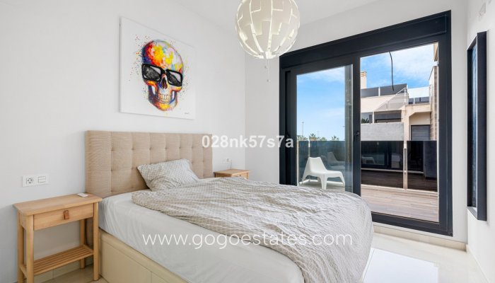 Te koop - Huis - Vrijstaande Villa - Orihuela - Lomas de Cabo Roig