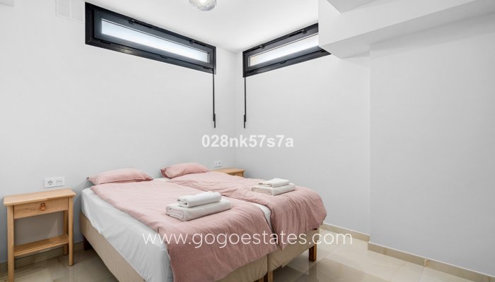 Te koop - Huis - Vrijstaande Villa - Orihuela - Lomas de Cabo Roig