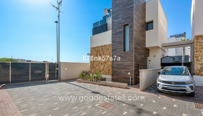 Te koop - Huis - Vrijstaande Villa - Orihuela - Lomas de Cabo Roig